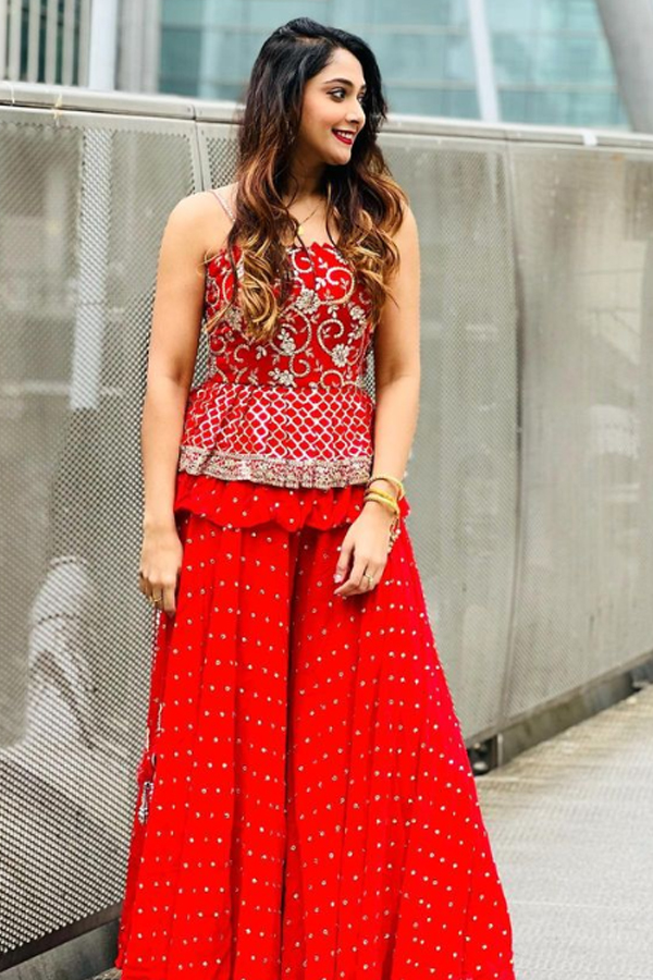 heroine-natasha-doshi.jpg 2
