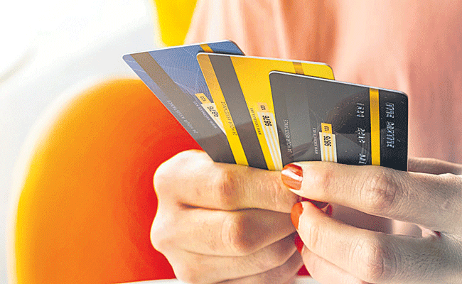 DEBT-MANAGEMENT-CREDIT-CARD.gif