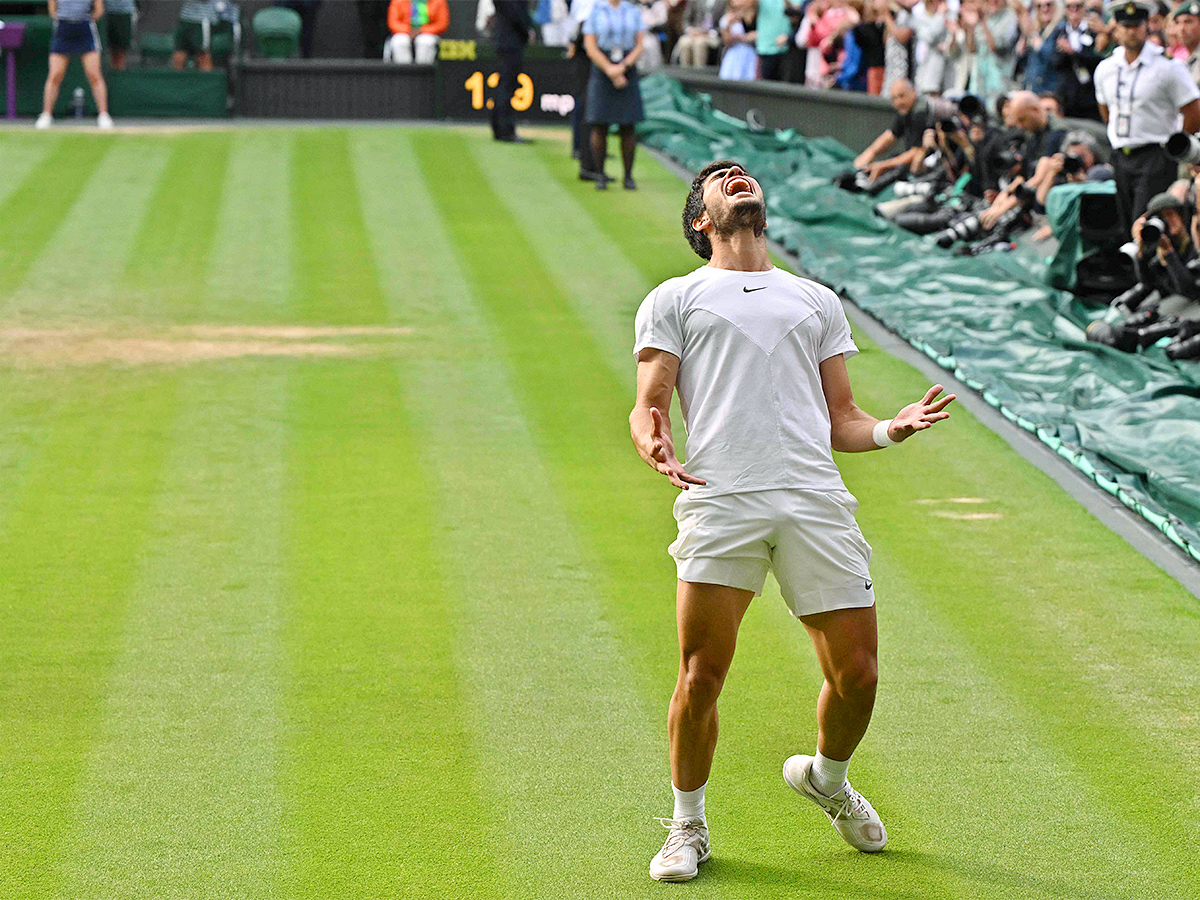 Wimbledon_202023_20Carlos_20Alcaraz_20beats_20Novak_20Djokovic_20Photos-1.jpg 1