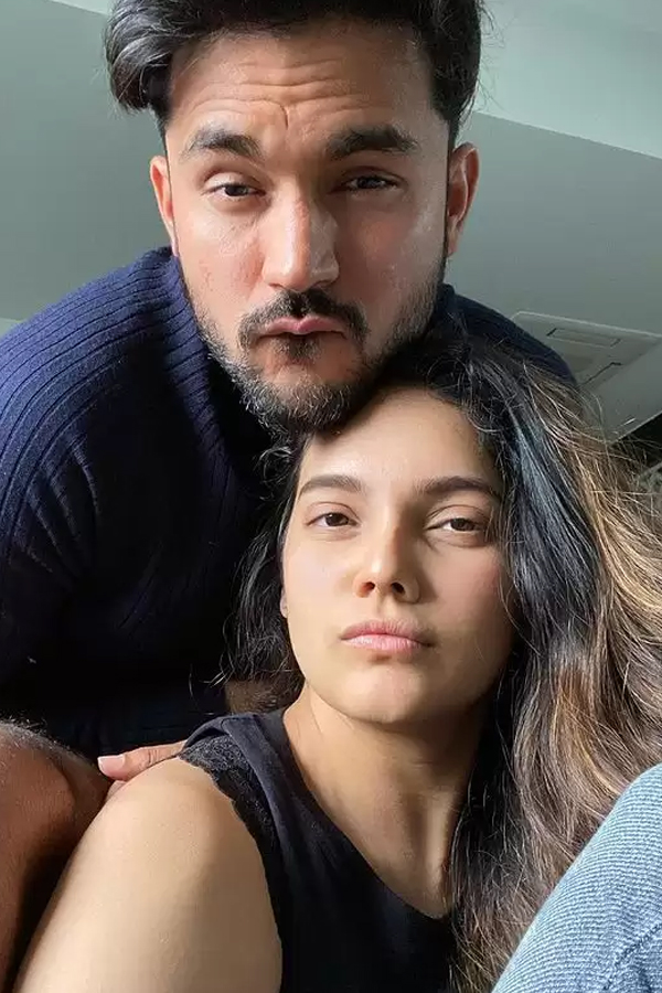 ashrita-shetty-manish-pandey-selfie.jpg 10