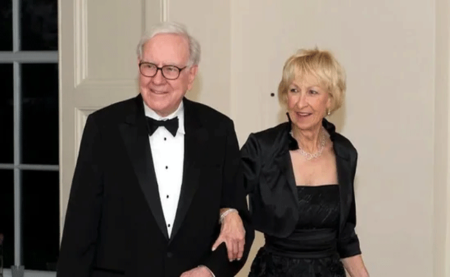 buffet-warren.gif