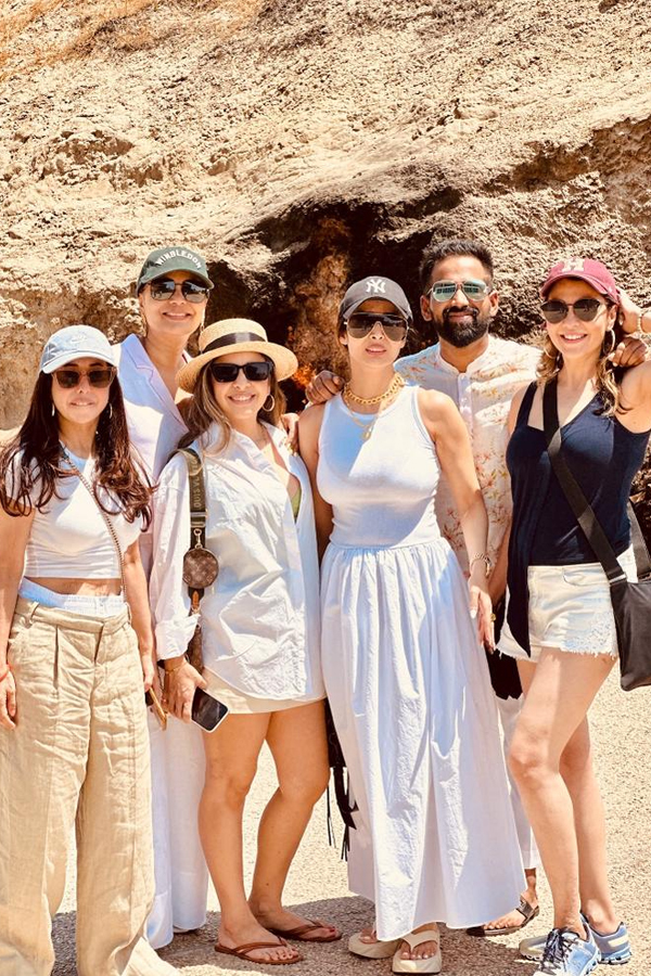 malaika-arora-friends.jpg 2