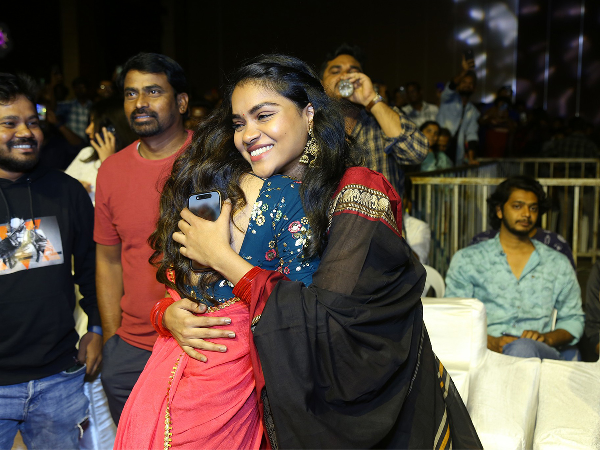 Baby_20Movie_20Success_20Celebrations_20Pics-15.jpg 14