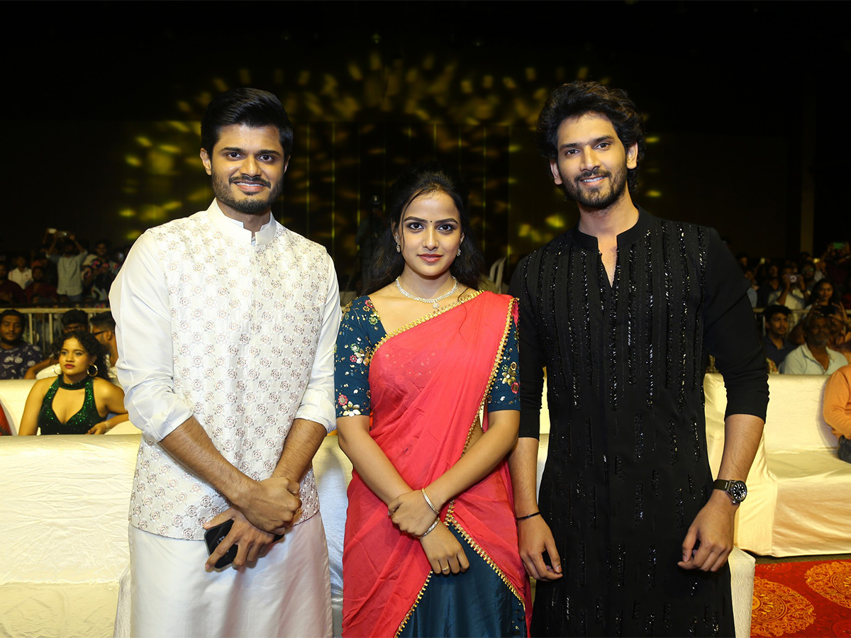 Baby_20Movie_20Success_20Celebrations_20Pics-31.jpg 30