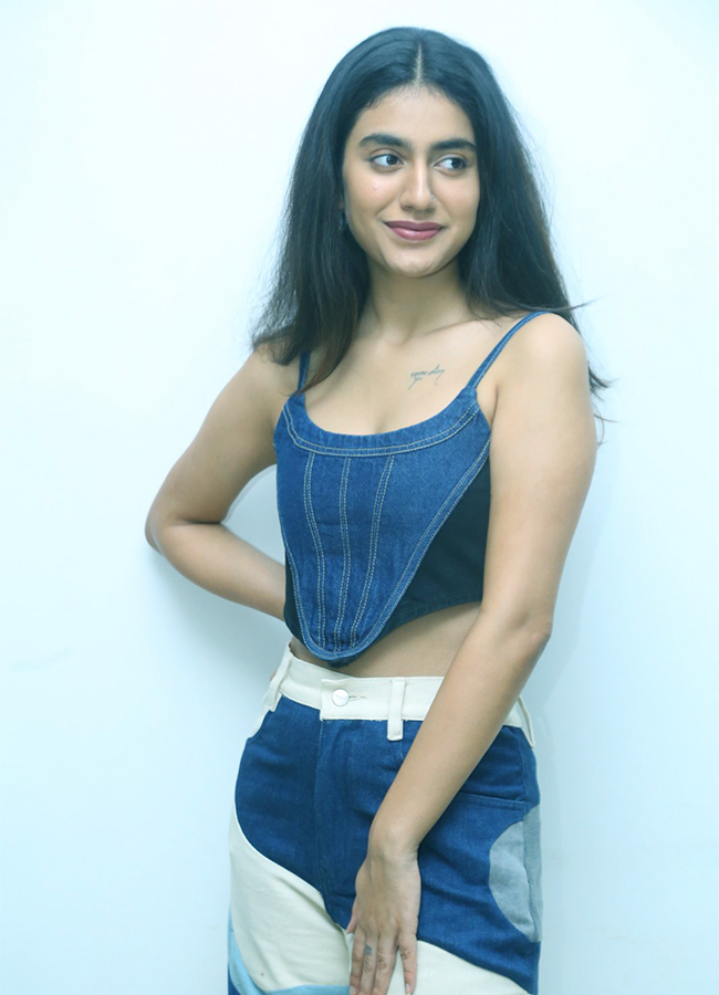 Priya_20Prakash_20Varrier_20Latest_20Photo_20Gallery-19.jpg 18