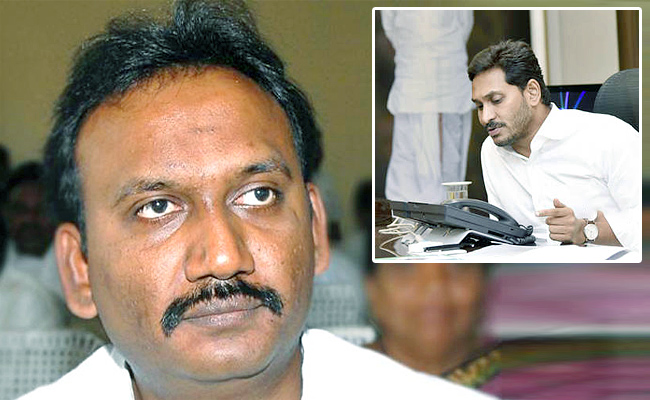 CM-YS-Jagan-Called-To-Amanchi-Krishna-Mohan.jpg