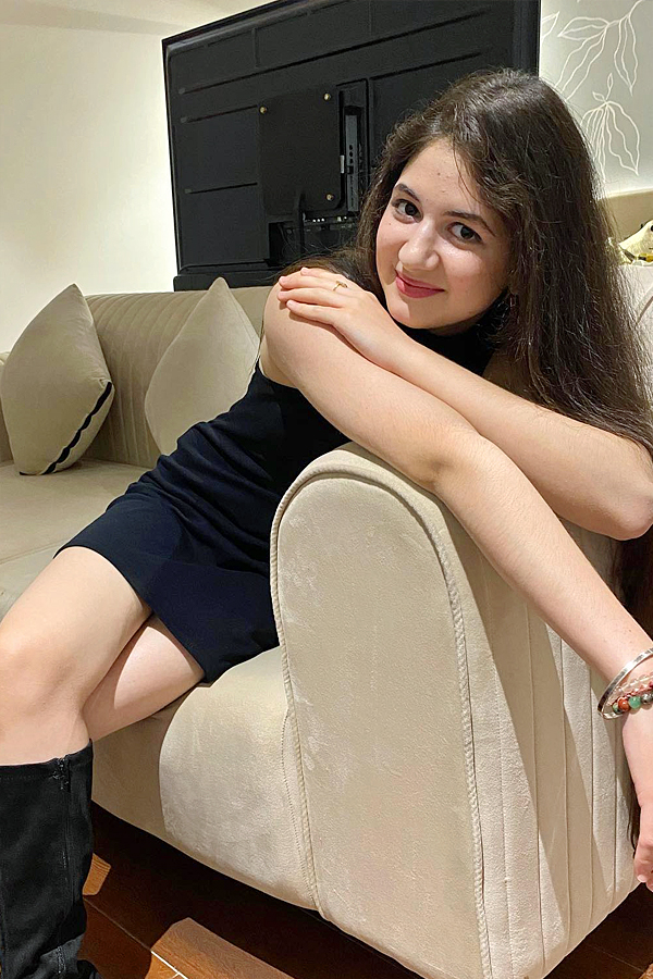 Harshaali_20Malhotra_20Latest_20Photos_3.jpg 4