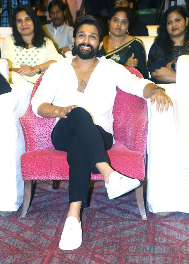 Tollywood_20Actor_20Allu_20Arjun_20New_20Photos-13.jpg 13