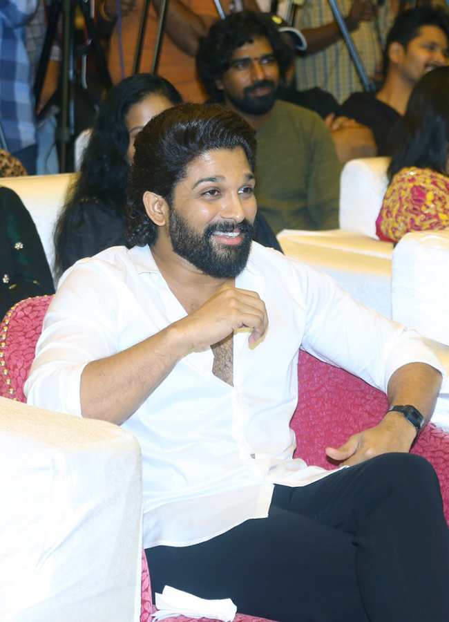 Tollywood_20Actor_20Allu_20Arjun_20New_20Photos-24.jpg 23