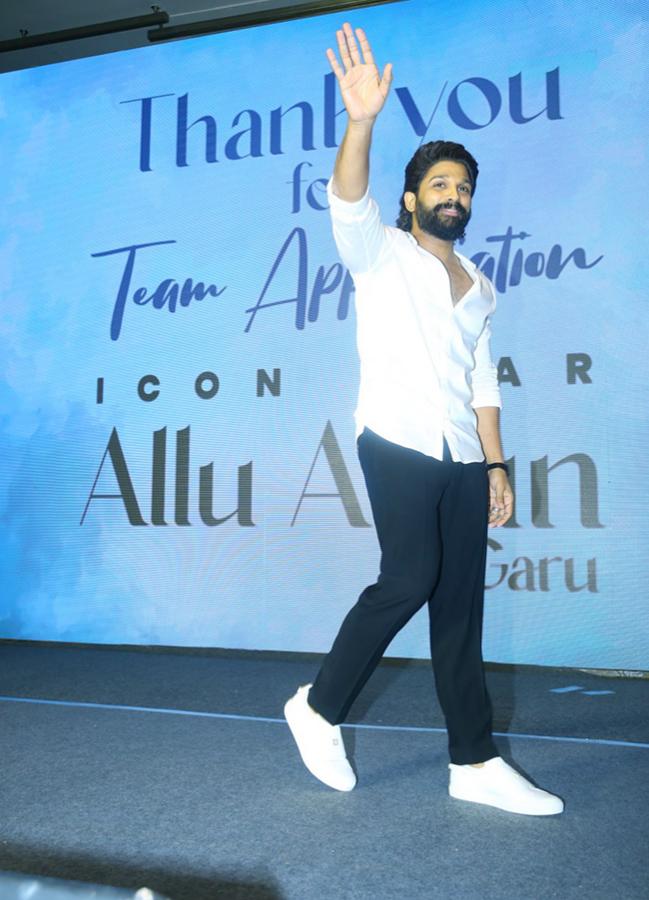 Tollywood_20Actor_20Allu_20Arjun_20New_20Photos-26.jpg 25