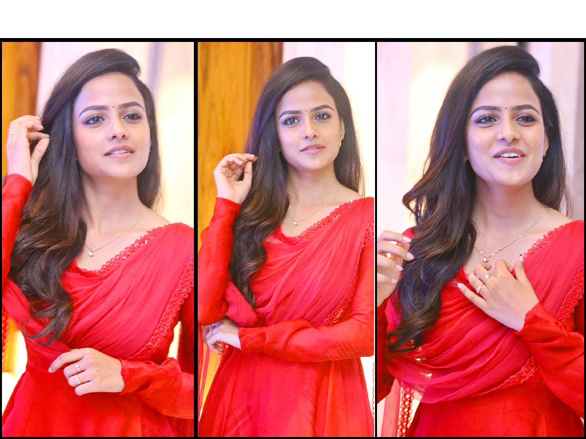 Vaishnavi_20Chaitanya_20Stills_20in_20Baby_20Appreciation_20Meet_20Photos_23.jpg 1