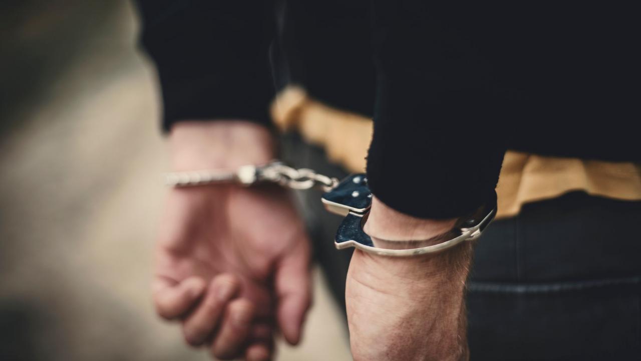 handcuffs-arrested.jpg