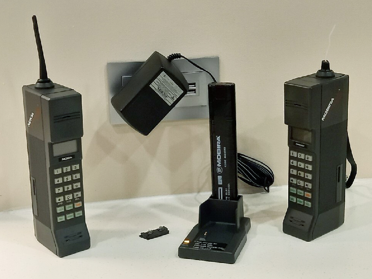2._20Nokia_20Cityman_20_281987_29.jpg 3