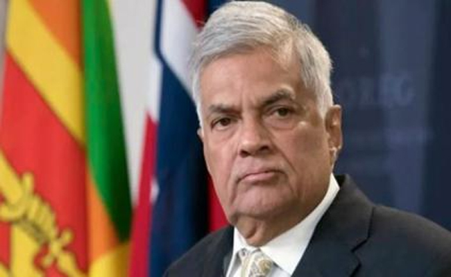 Wikramasinghe.jpg