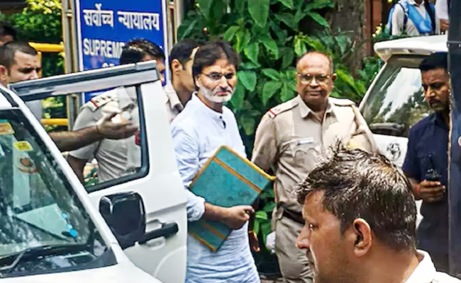 Yasin-Malik-SC-Tihar-Jail.jpg