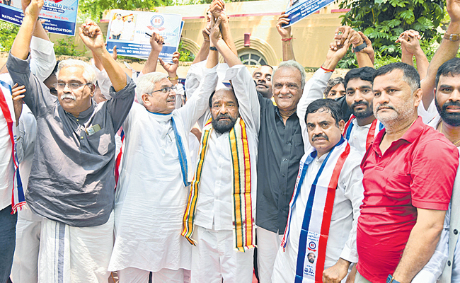 jantarmantar.jpg