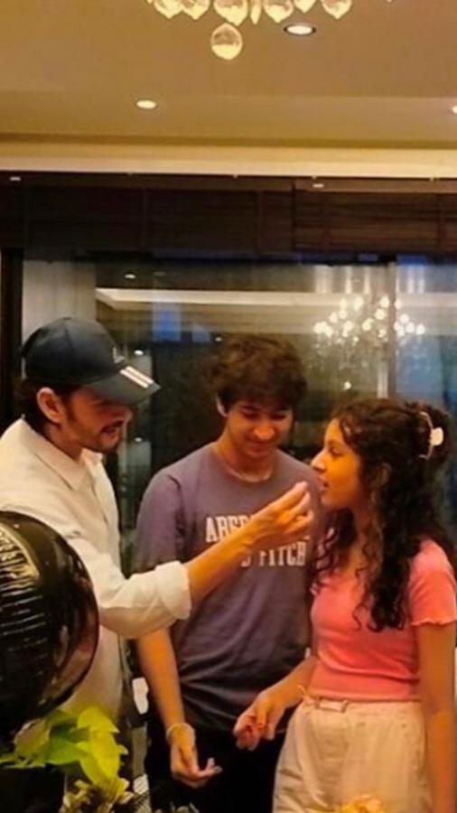 mahesh-babu-sitara.jpg 2