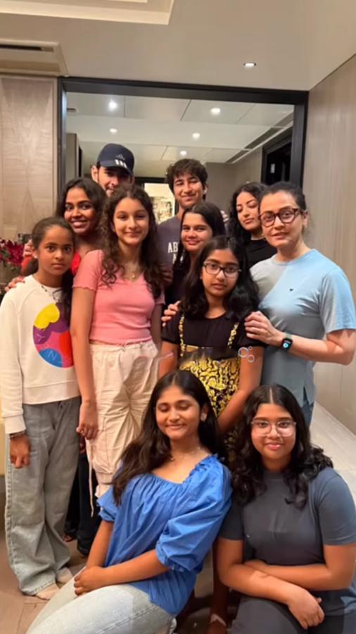sitara-mahesh.jpg 5