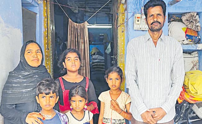 Nandyal-Women-Marries-Pakis.jpg