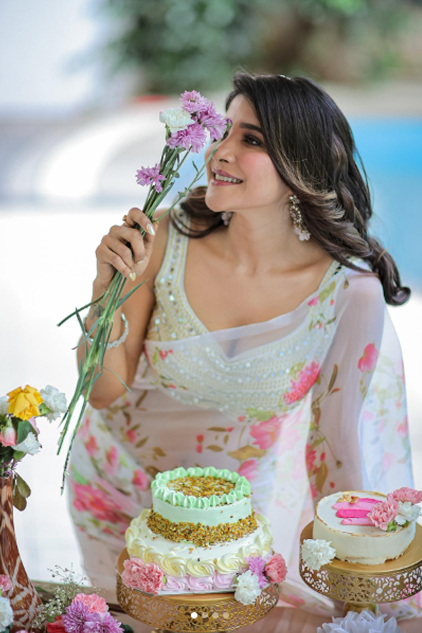 sakshi-agarwal-bday.jpg 5
