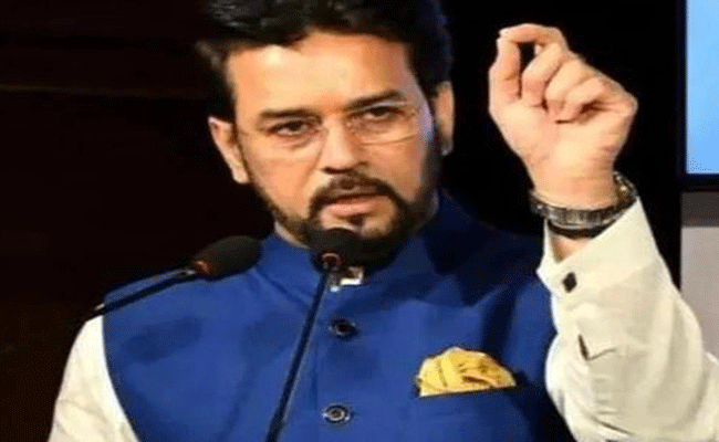 union-minister-anurag-thaku.gif