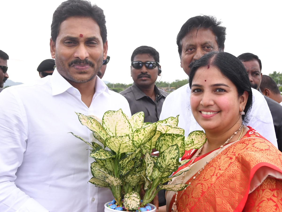 venkatapalem-cmjagan.jpg 7