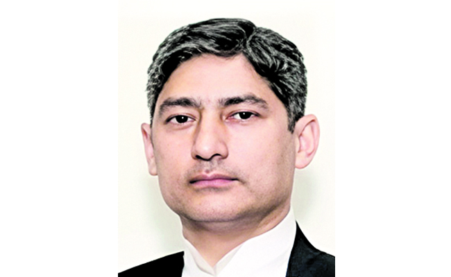Judge_20Dhiraj_20Singh_20jpg.jpg