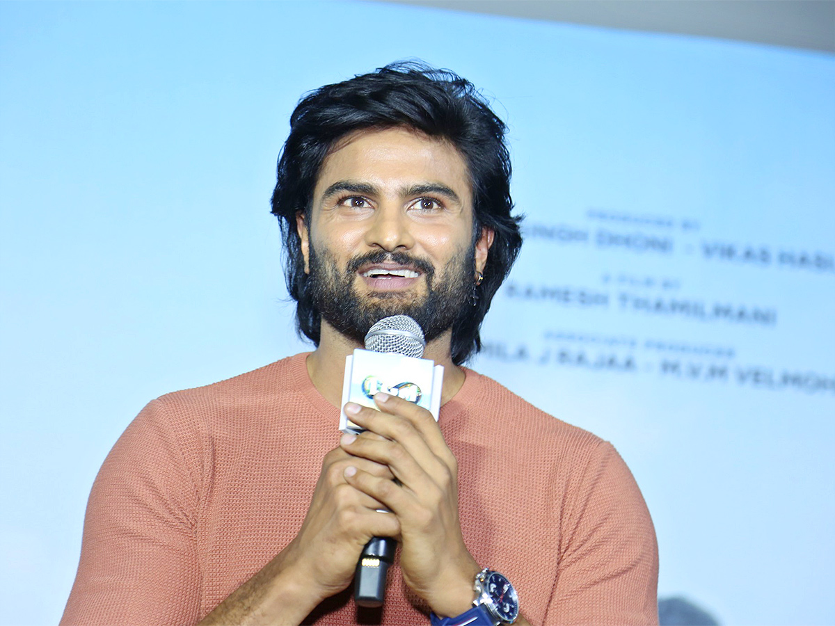 LGM_20Movie_20Promotions_20in_20Hyderabad-14.jpg 14