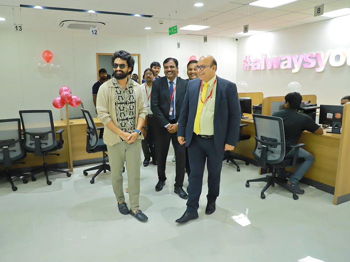 Nandamuri_20Kalyanram_20at_20IDFC_20Bank_20Regional_20Office_20Opening_20in_20Hyderabad_20Photos_2.jpg 3