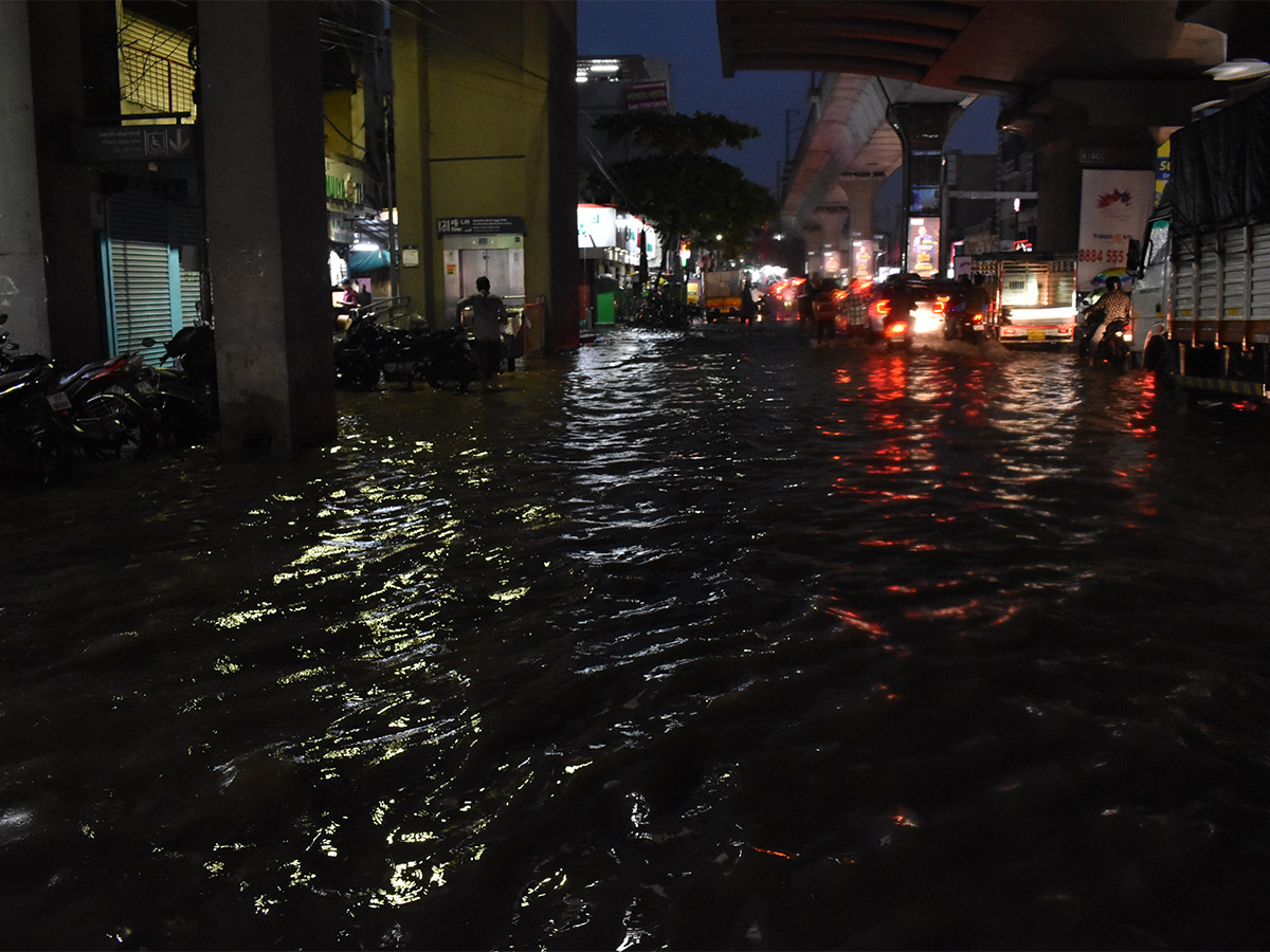 hyderabad_20rains_20update_20pics-12.jpg 10