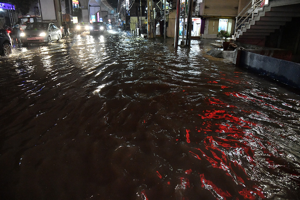 hyderabad_20rains_20update_20pics-23.jpg 21
