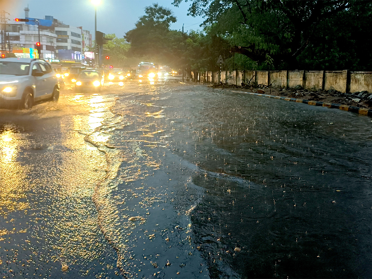 hyderabad_20rains_20update_20pics-25.jpg 23