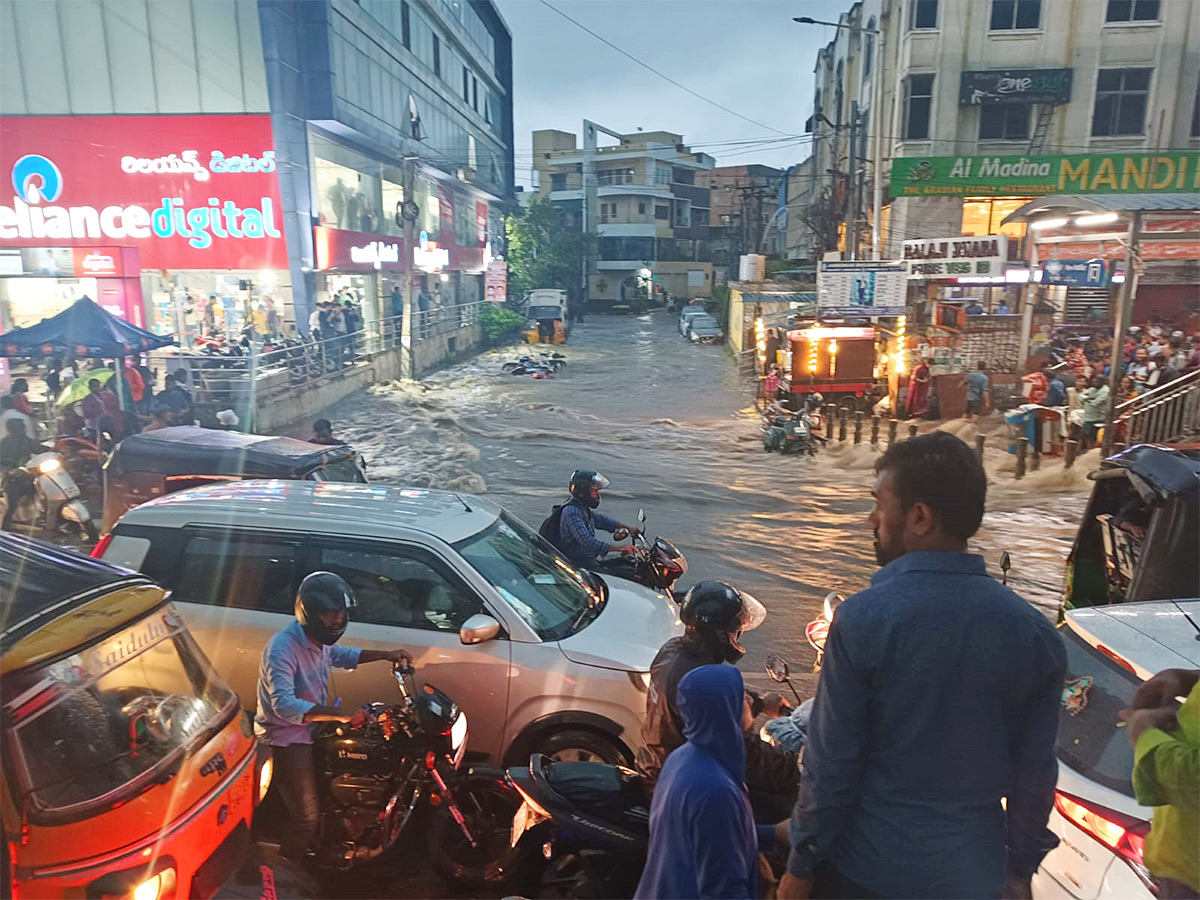 hyderabad_20rains_20update_20pics-35.jpg 31