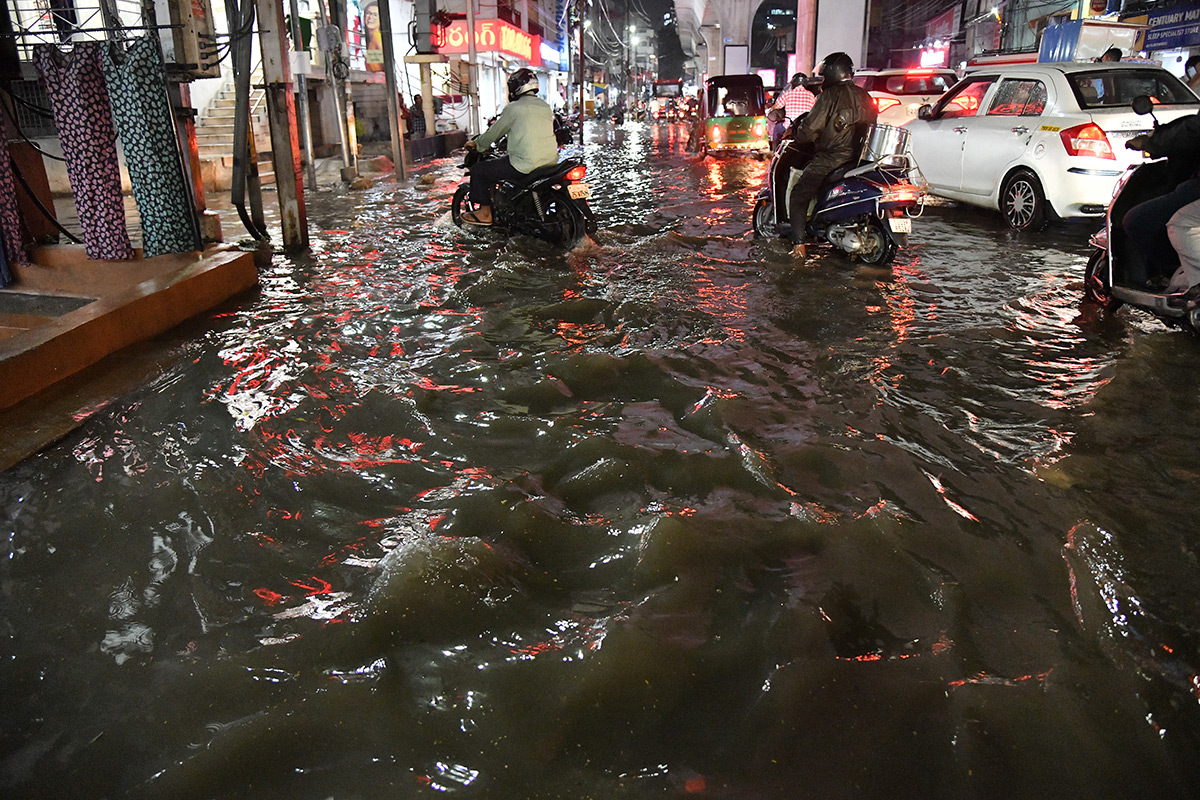 hyderabad_20rains_20update_20pics-41.jpg 36