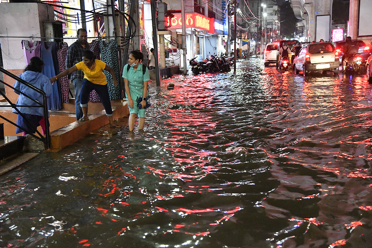 hyderabad_20rains_20update_20pics-42.jpg 37