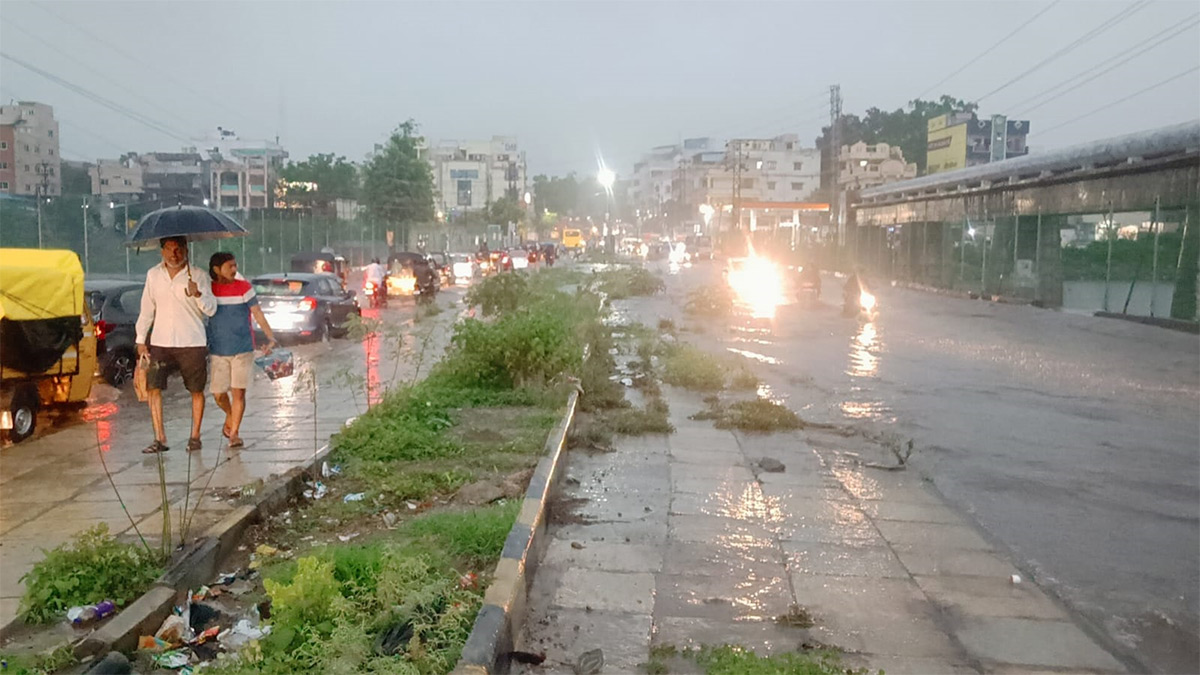 hyderabad_20rains_20update_20pics-9.jpg 8