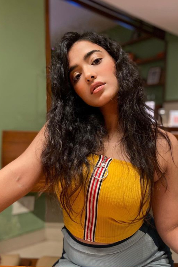 ketika-sharma-beauty.jpg 13