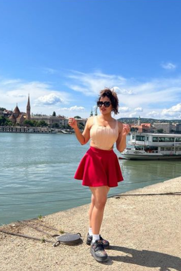 ketika-sharma-hd-pic.jpg 10