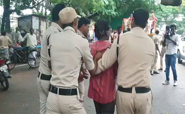 Constable-Candidates-Protest1.jpg