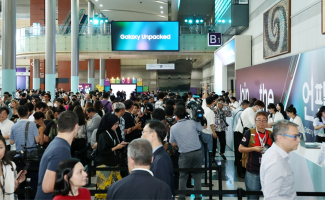 Galaxy-Unpacked.jpg 12