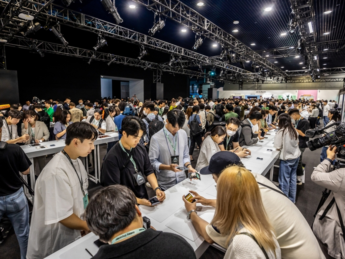 samsung-event.jpg 14
