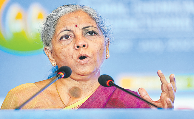 NIRMALA-SITHARAMAN.jpg