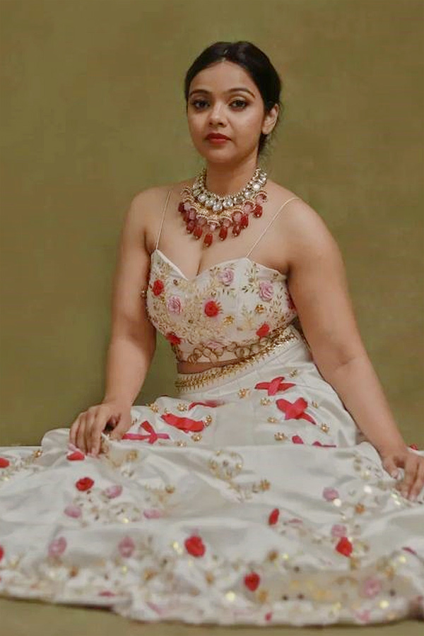 Nithya_20Shetty_20Latest_20Photos_2.jpg 3