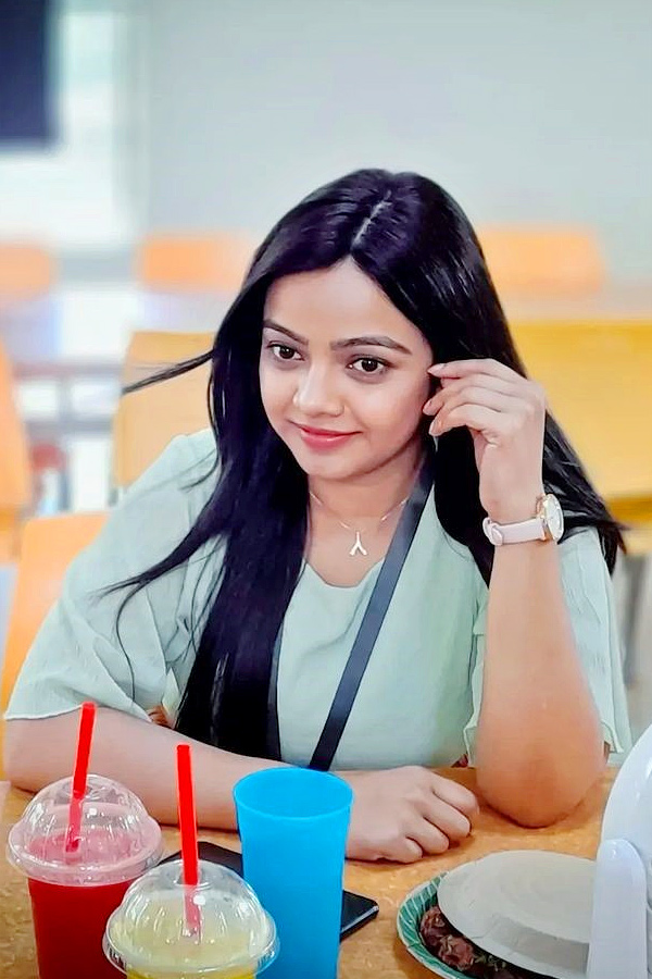 Nithya_20Shetty_20Latest_20Photos_7.jpg 8