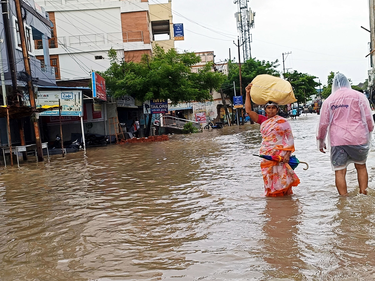 heavy_20rain_20in_20warangal_20district_20photos-30.jpg 26