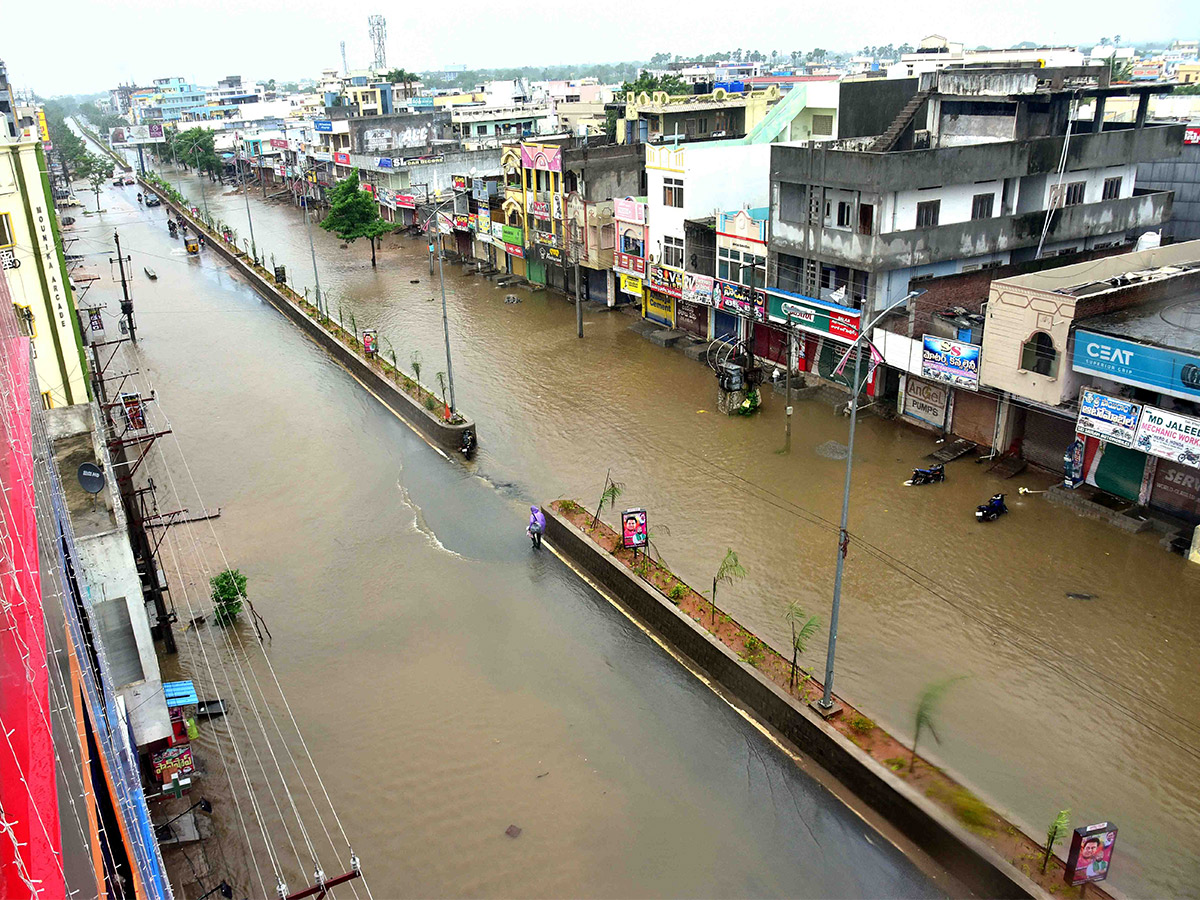 heavy_20rain_20in_20warangal_20district_20photos-35.jpg 31