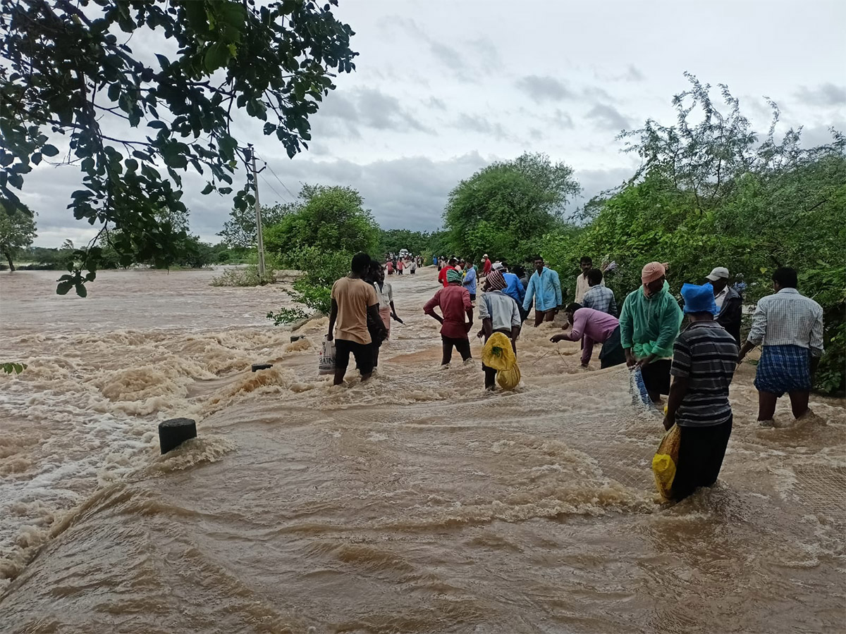 heavy_20rain_20in_20warangal_20district_20photos-60.jpg 55