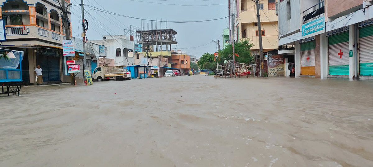heavy_20rain_20in_20warangal_20district_20photos-66.jpg 59