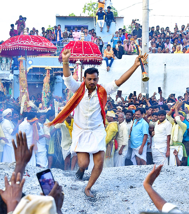 Moharam_20Festival_20Celebrations_20In_20Anantapur_20Photos-18.jpg 17