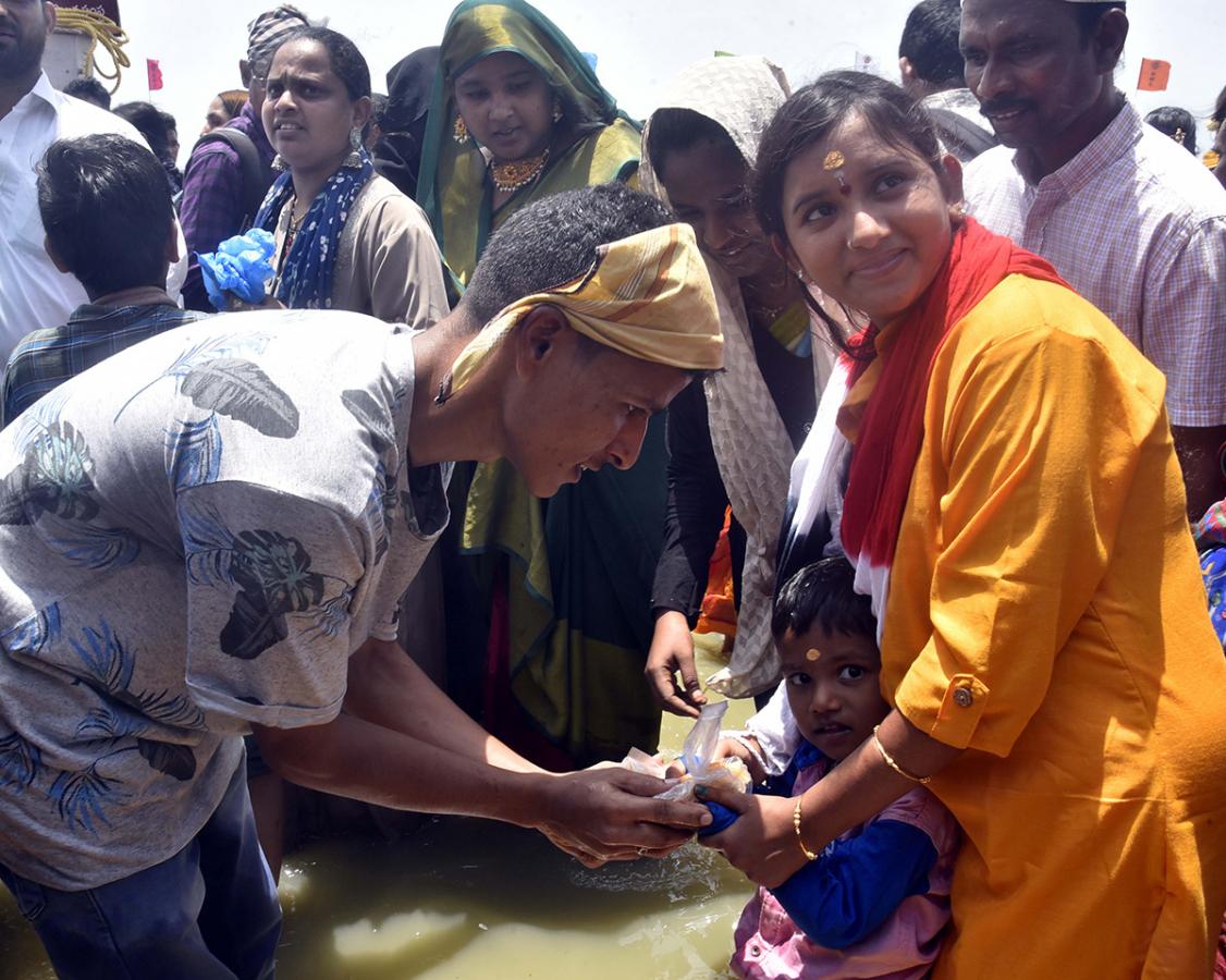 Rottela_20Panduga_20in_20Nellore_202023_20Pics-44.jpg 32